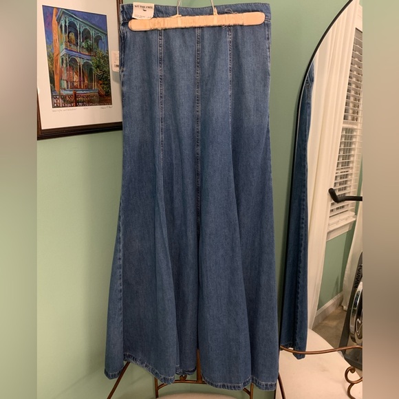 Free People Catch The Sun Denim Maxi Skirt - Picture 13 of 14